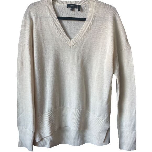 New Theory Karenia Wool Blend V-Neck Sweater in Ivory Size Medium - Picture 5 of 6
